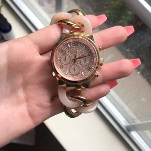 Rose gold/pink chain link Michael Kors